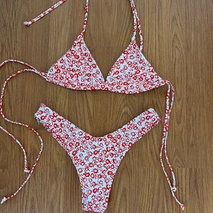 Zaful Red and White Floral Bikini Set